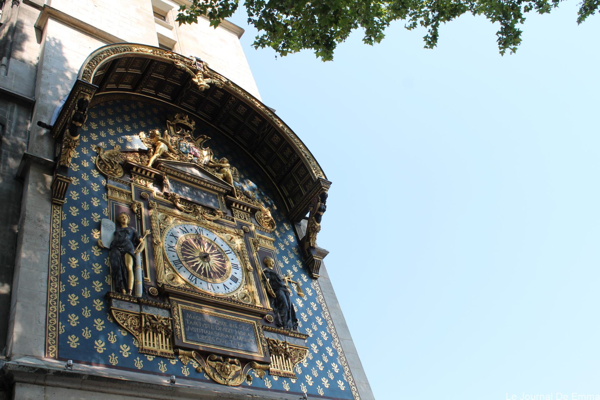Paris 最古の公共時計は国王からの贈り物 Le Journal D Emma Paris 最古の公共時計は国王からの贈り物 Le Journal D Emma